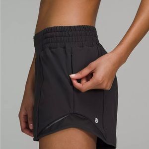 High Wasited Hotty hot lululemon black shorts